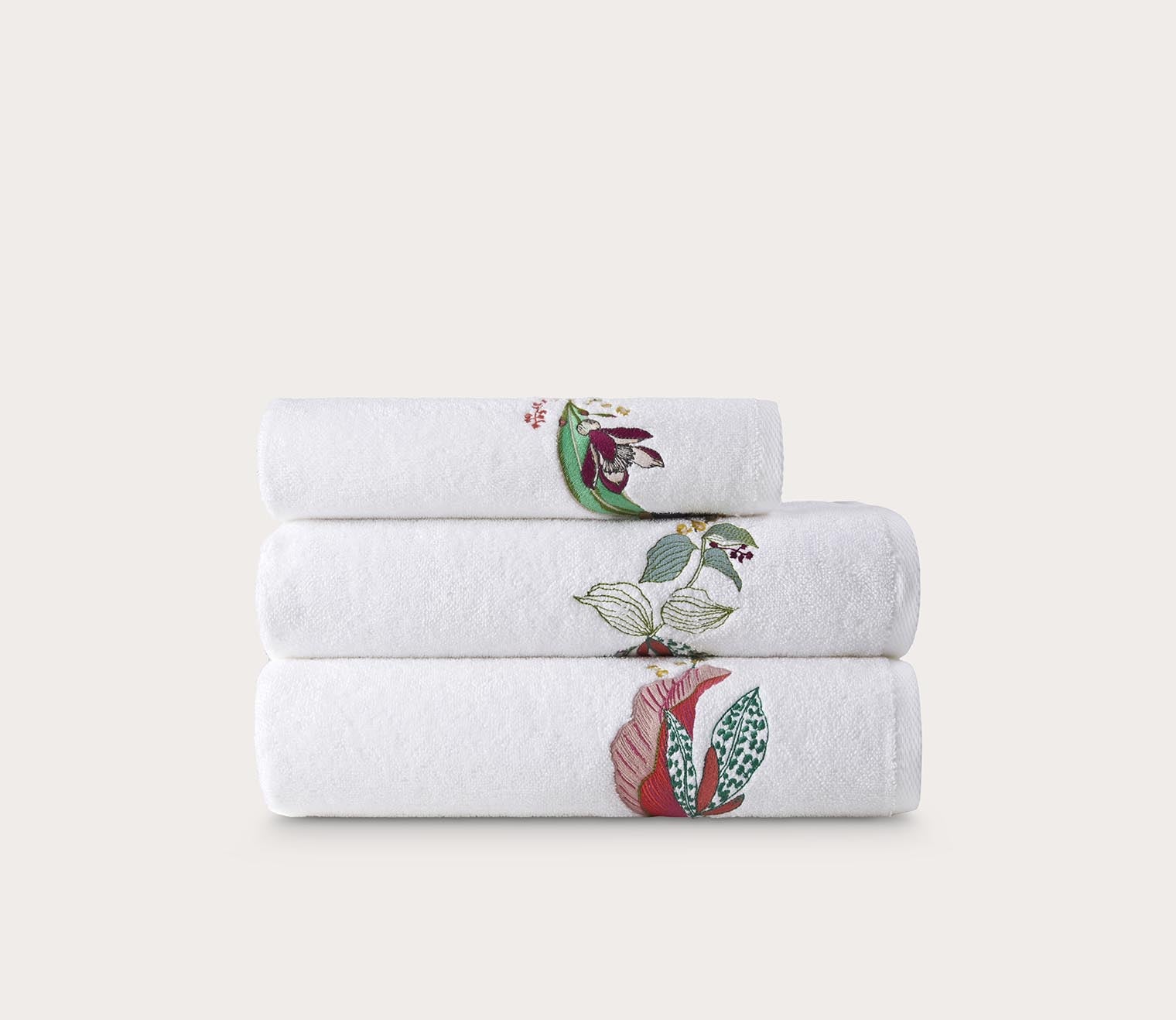 http://www.citymattress.com/cdn/shop/products/bahamas-embroidered-organic-cotton-modal-towels-by-yves-delorme-933432.jpg?v=1676676769