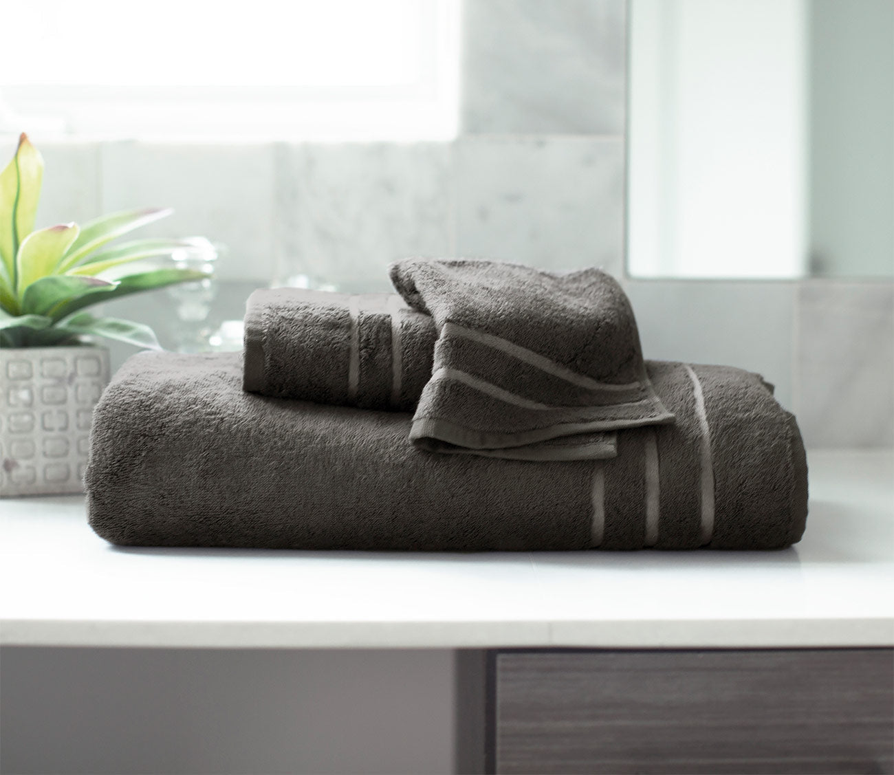 Bamboo Bath Towel - Cariloha