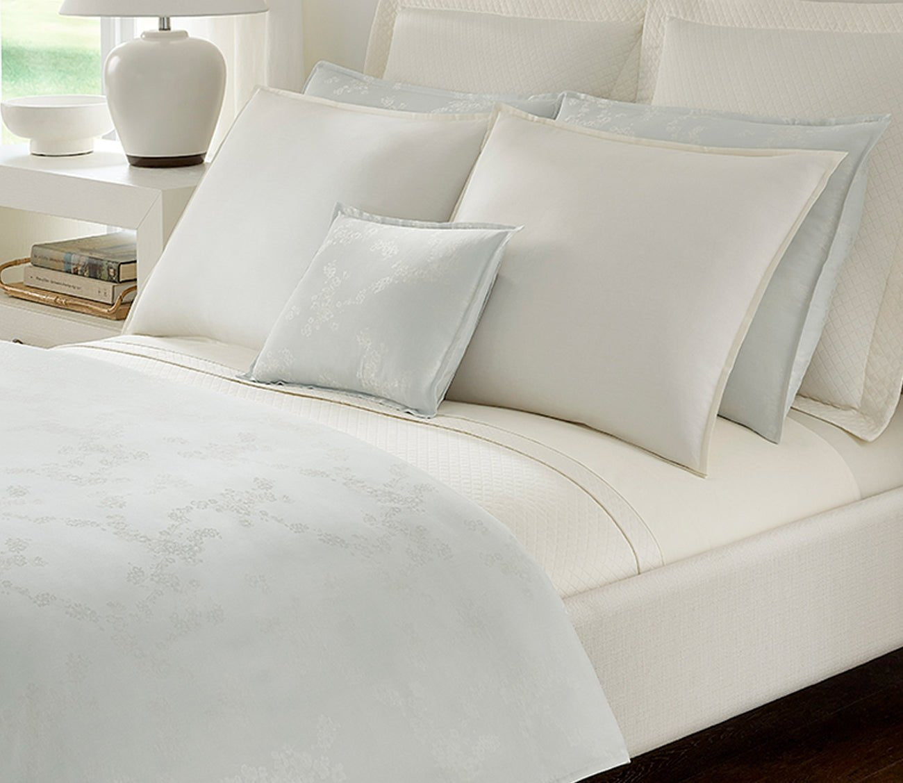 http://www.citymattress.com/cdn/shop/products/salara-cotton-jacquard-pillow-sham-by-sferra-852500.jpg?v=1688225337