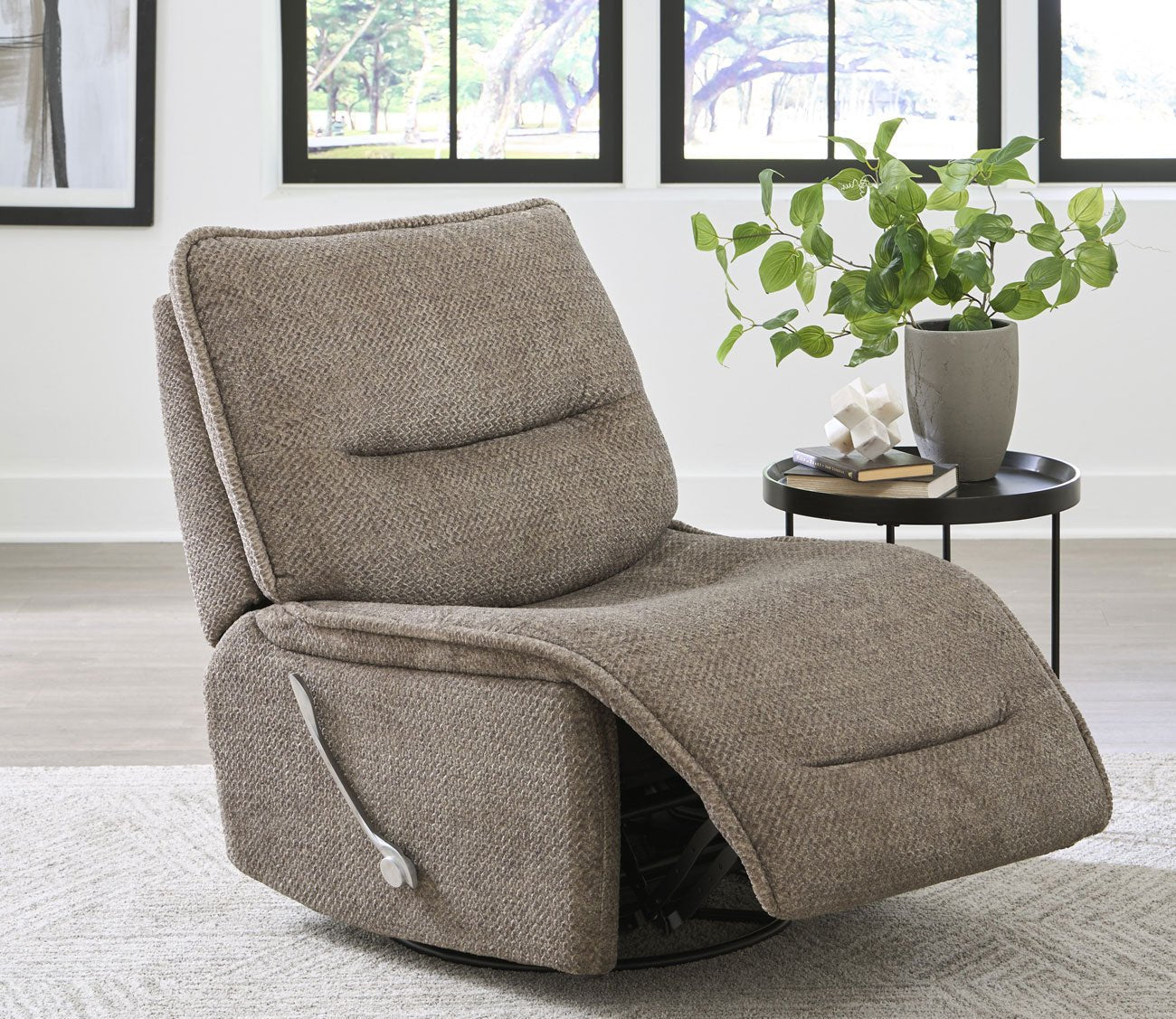 Leo Armless Glider Recliner Chair by Parker House