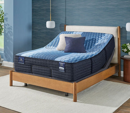 Serta iComfort Aspire Medium Mattress by Serta