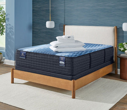 Serta iComfort Aspire Plush Mattress by Serta