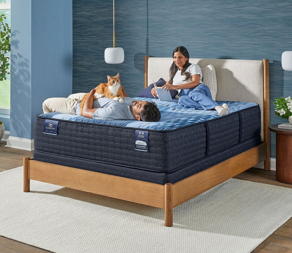 Serta iComfort Aspire Plush Mattress by Serta