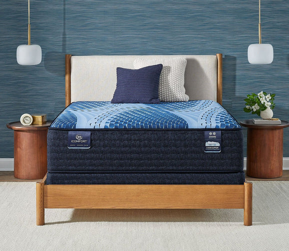 Serta iComfort Aspire Plush Mattress by Serta