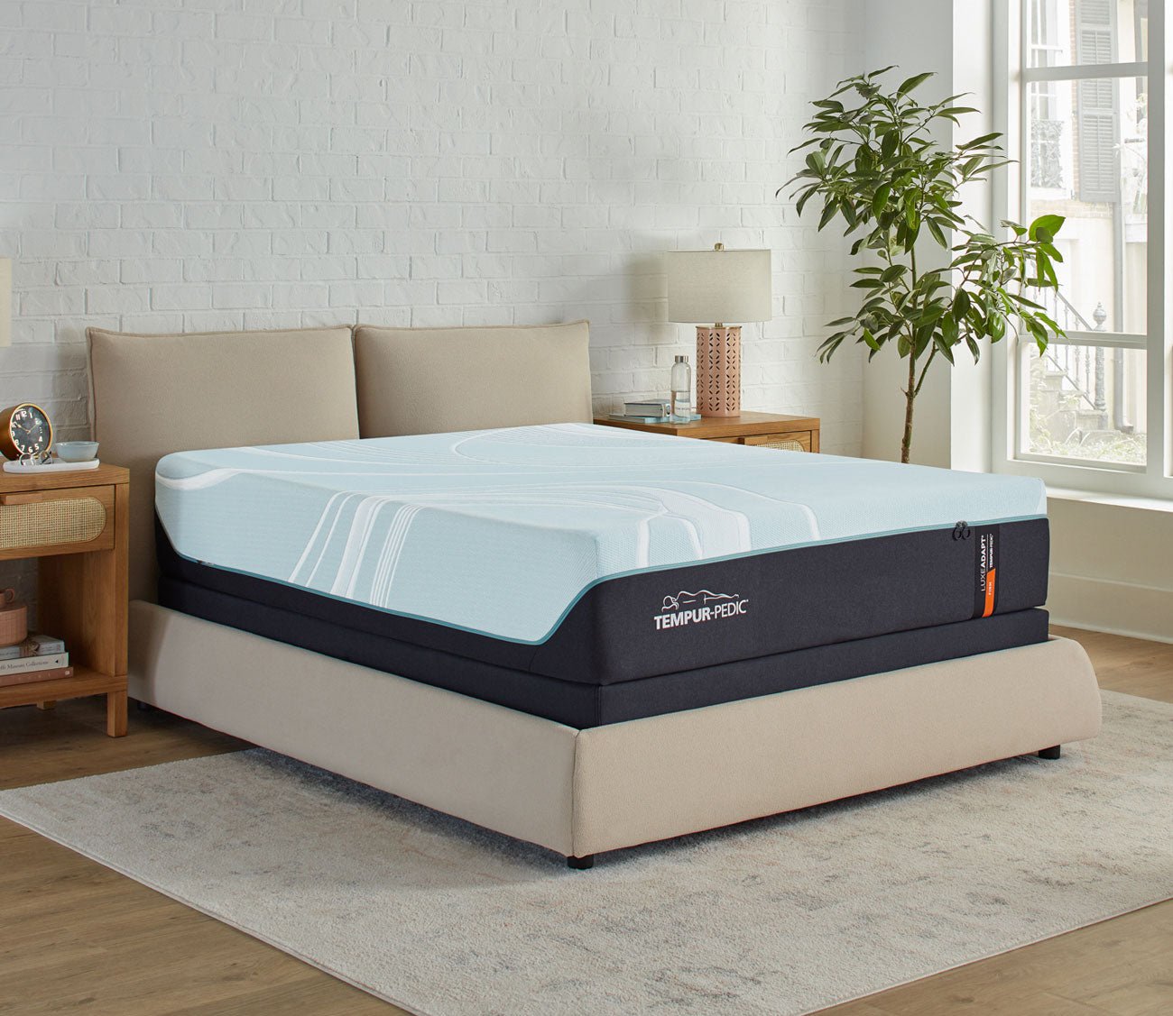 TEMPUR-LuxeAdapt 2.0 Firm Mattress by Tempur-Pedic