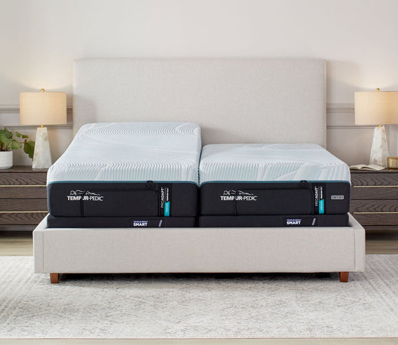 TEMPUR-ProAdapt 2.0 Medium Hybrid Mattress by Tempur-Pedic