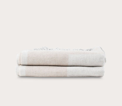 Alpina Cashmere Throw Blanket by Blu Sleep