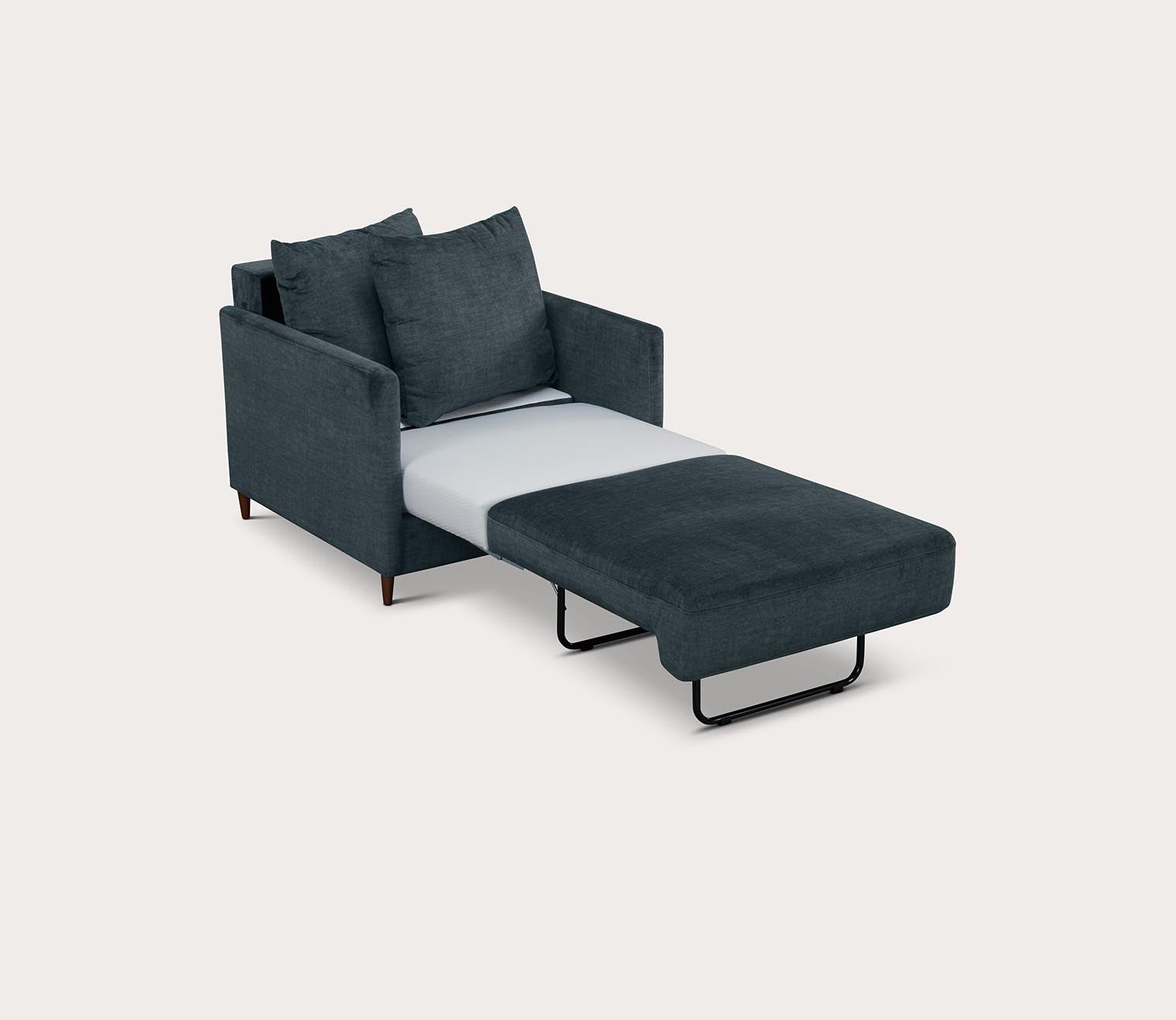 Burton Sleeper Chair by Luonto