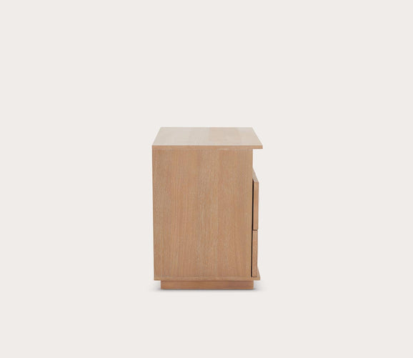 Patty 2-Drawer Nightstand by Safavieh