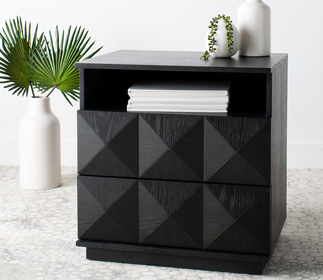 Patty 2-Drawer Nightstand by Safavieh