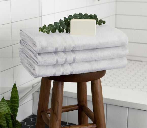 https://www.citymattress.com/cdn/shop/products/resort-bamboo-towel-by-cariloha-623653.jpg?v=1667385777&width=578