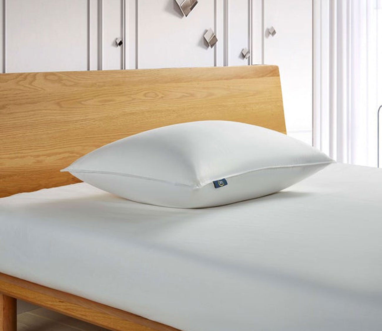 Serta side sleeper memory clearance foam pillow