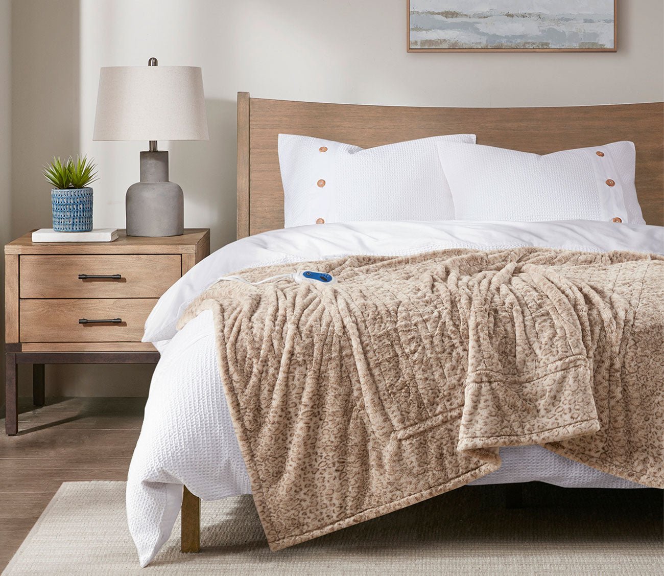 Beautyrest Zuri Oversized Heated Faux Fur Throw City Mattress